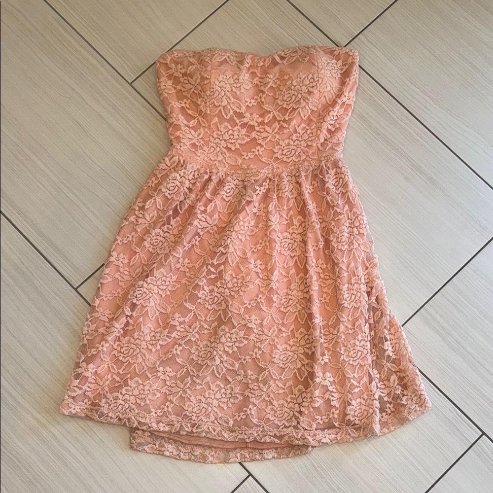 UK2LA Peach Lace Mini Dress